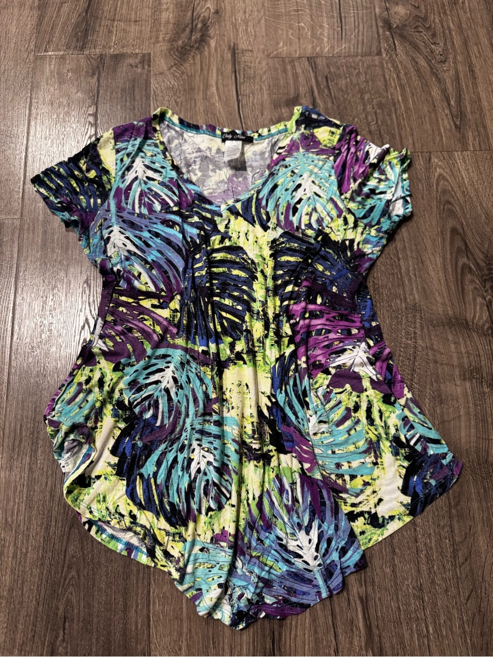 Only Nine Vibrant Tropical Print Short Sleeve Women’s Top Multi color size XL